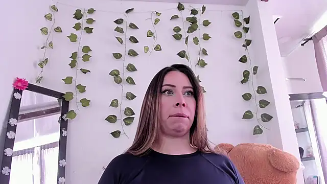 JanneKim online show from October 14, 2:19 pm