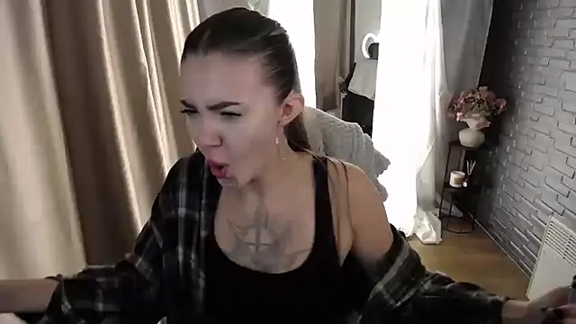 Ritaneer online show from September 24, 8:24 am