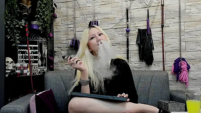 CruelMistress online show from October 27, 1:01 am