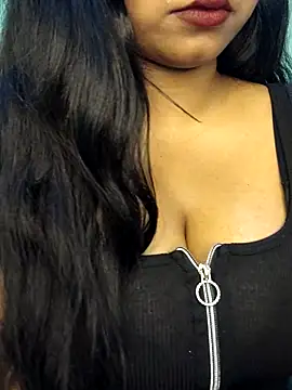 Ishaani 0 online show from February 26, 9:25 pm