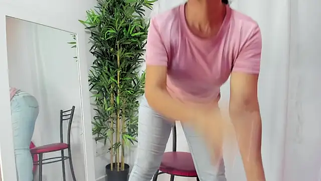 AnnaArela online show from April 15, 11:11 am