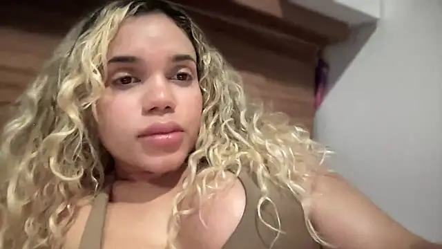 brithneysquirt online show from May 10, 11:29 pm