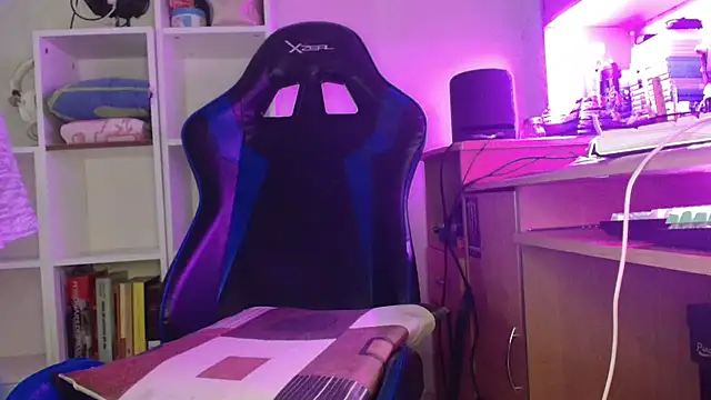 DirtyDi97 online show from November 4, 2:55 pm