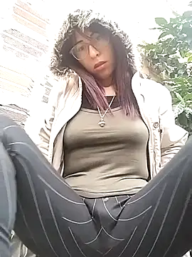 MirandaSingle online show from February 16, 1:33 pm