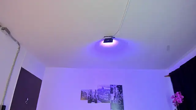 Amy Kiitty  online show from September 10, 12:49 pm