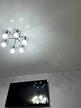 viviandaimond1 online show from October 17, 4:21 pm