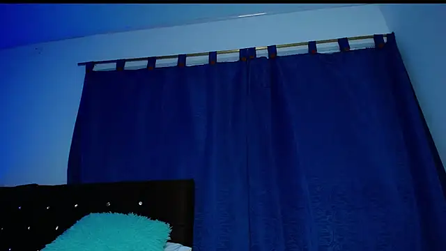 Sweet hot mia online show from January 15, 2:34 pm