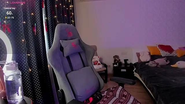 Marta May  online show from February 15, 9:30 am