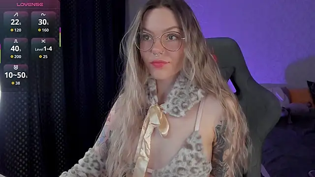 Marta May  online show from November 25, 6:59 am