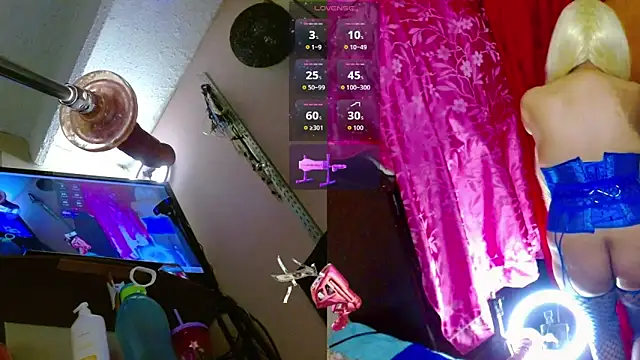 Anna nicole smithh online show from March 9, 10:46 pm