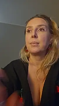 MariaRichi  online show from April 3, 6:06 pm