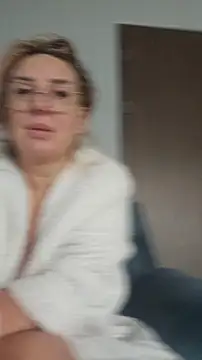 MariaRichi  online show from February 20, 7:32 am