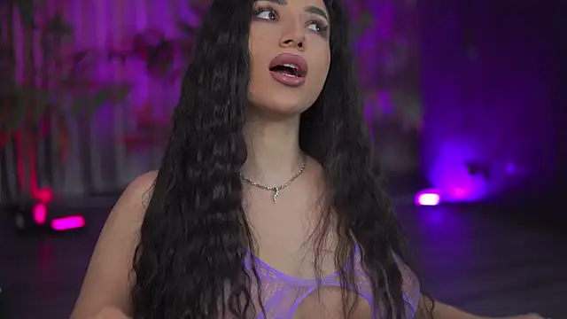 GinaValentinna online show from November 10, 7:53 pm