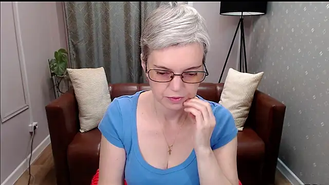 Cutie Erikaa1 online show from October 22, 2:16 am