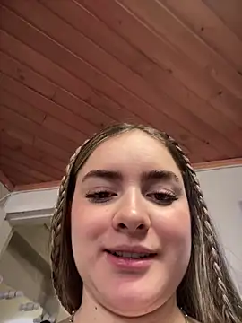 imlindapink online show from September 9, 4:40 pm