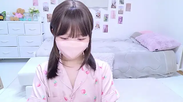 328 mitsuha online show from November 15, 9:27 pm