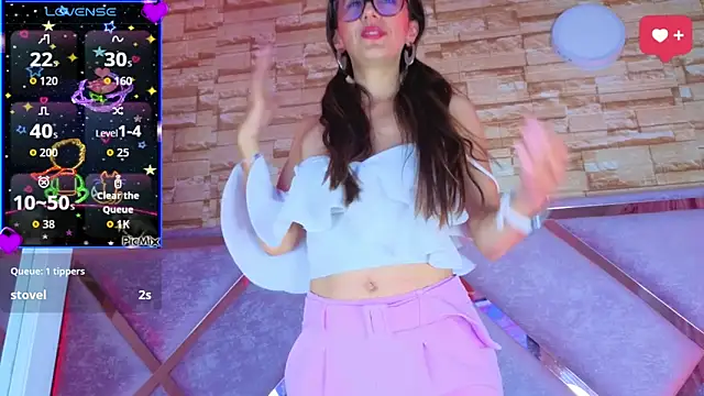  jade white  online show from March 6, 3:29 pm