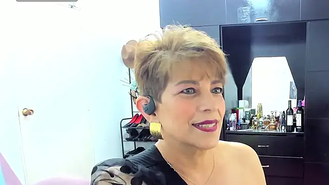 Angelina Stone 65 online show from September 27, 10:39 pm