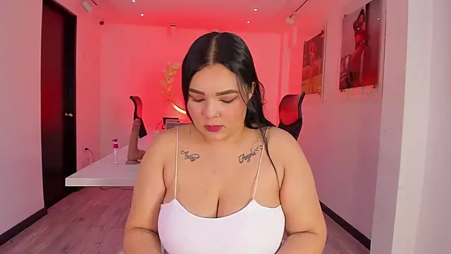 KatyaPittman online show from February 4, 8:01 pm