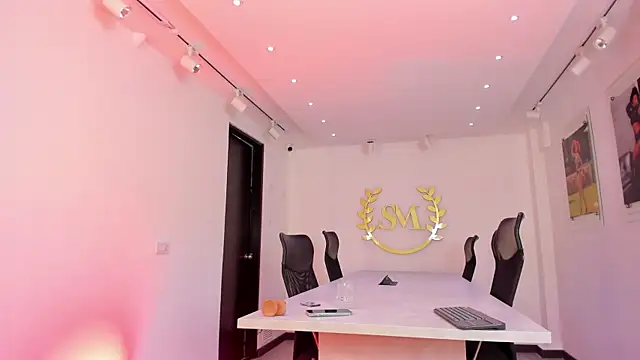 NairobiLee online show from January 10, 12:21 pm