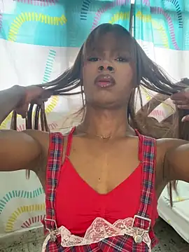 alejandrasxx online show from September 16, 1:41 pm