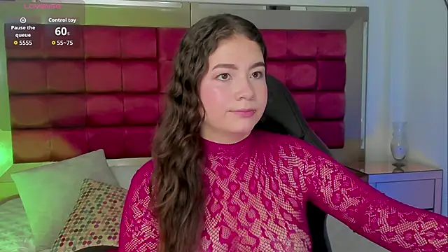 KarenPautt online show from March 8, 5:28 pm