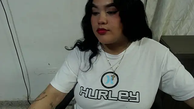 OdethJones online show from December 14, 12:05 am