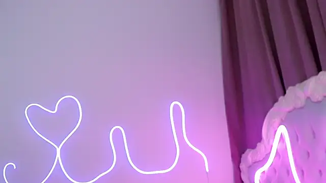 amina moonlightt online show from January 15, 12:38 am