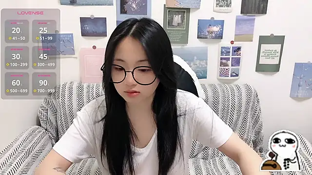 LiLiYbaby online show from March 24, 6:19 am