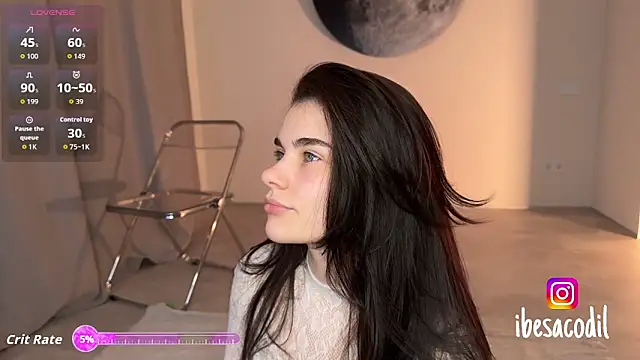 adriana allien online show from March 3, 11:00 pm