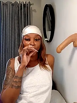 DickDiva1 online show from April 17, 5:42 am