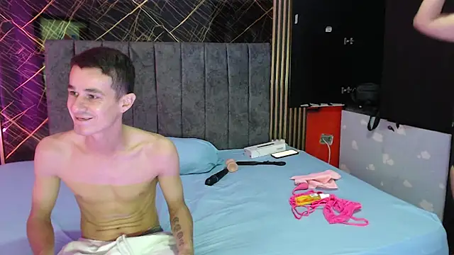dirty couple22 online show from June 17, 2:29 pm