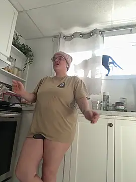 Sweetleeahxx online show from September 18, 1:42 pm