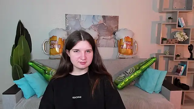 BonneyLove online show from September 23, 5:33 pm