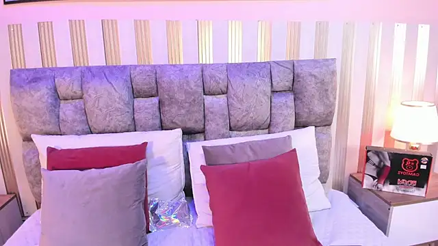 nova lane online show from October 30, 7:59 pm