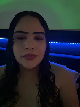 iTrapXXX online show from March 15, 6:54 pm