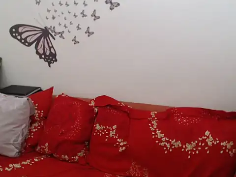 LadyHellene online show from December 2, 8:48 am