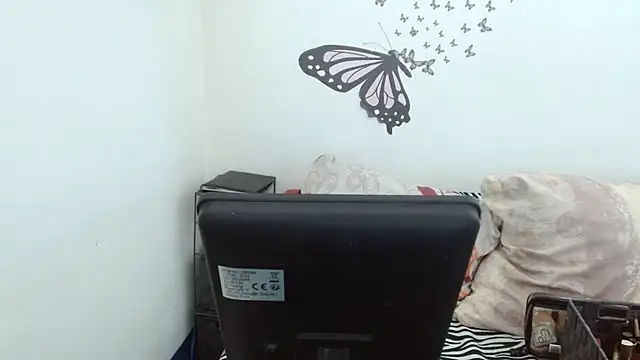 LadyHellene online show from April 23, 12:29 pm