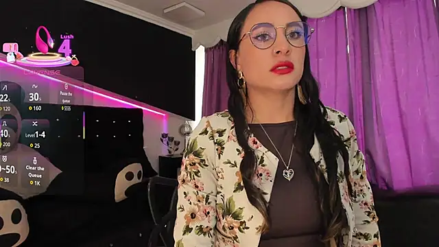 Coral Gibson online show from January 15, 2:56 pm