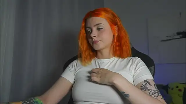 HarpyWitch online show from September 18, 7:45 pm