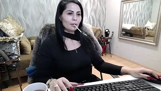 Sara Poison online show from November 2, 3:21 am