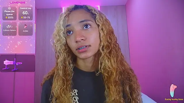 Charlotte Love10 online show from October 29, 1:04 pm