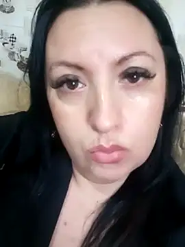 Veronica-Celie online show from November 17, 10:38 am