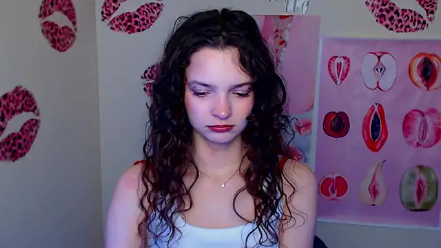  SusieSu  online show from February 19, 1:10 pm