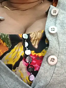 Anamika Kapoor online show from February 18, 7:46 pm