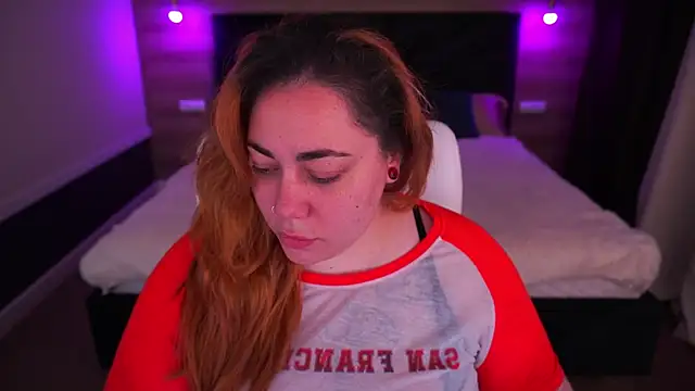 Kittywakee online show from September 16, 8:28 pm