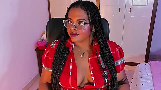 conielaurenth online show from September 16, 5:59 am