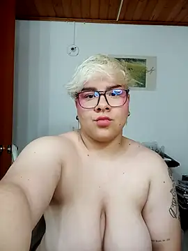 amalia love online show from September 21, 6:12 am