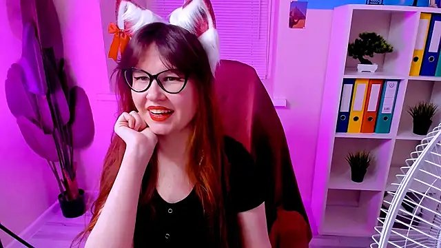 CarolGiggly online show from October 17, 3:43 am