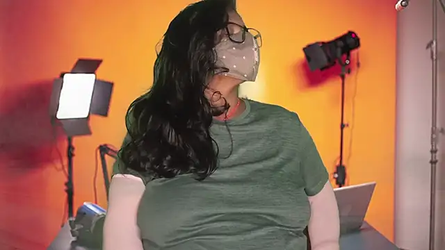 mamoni91 online show from November 24, 3:30 am